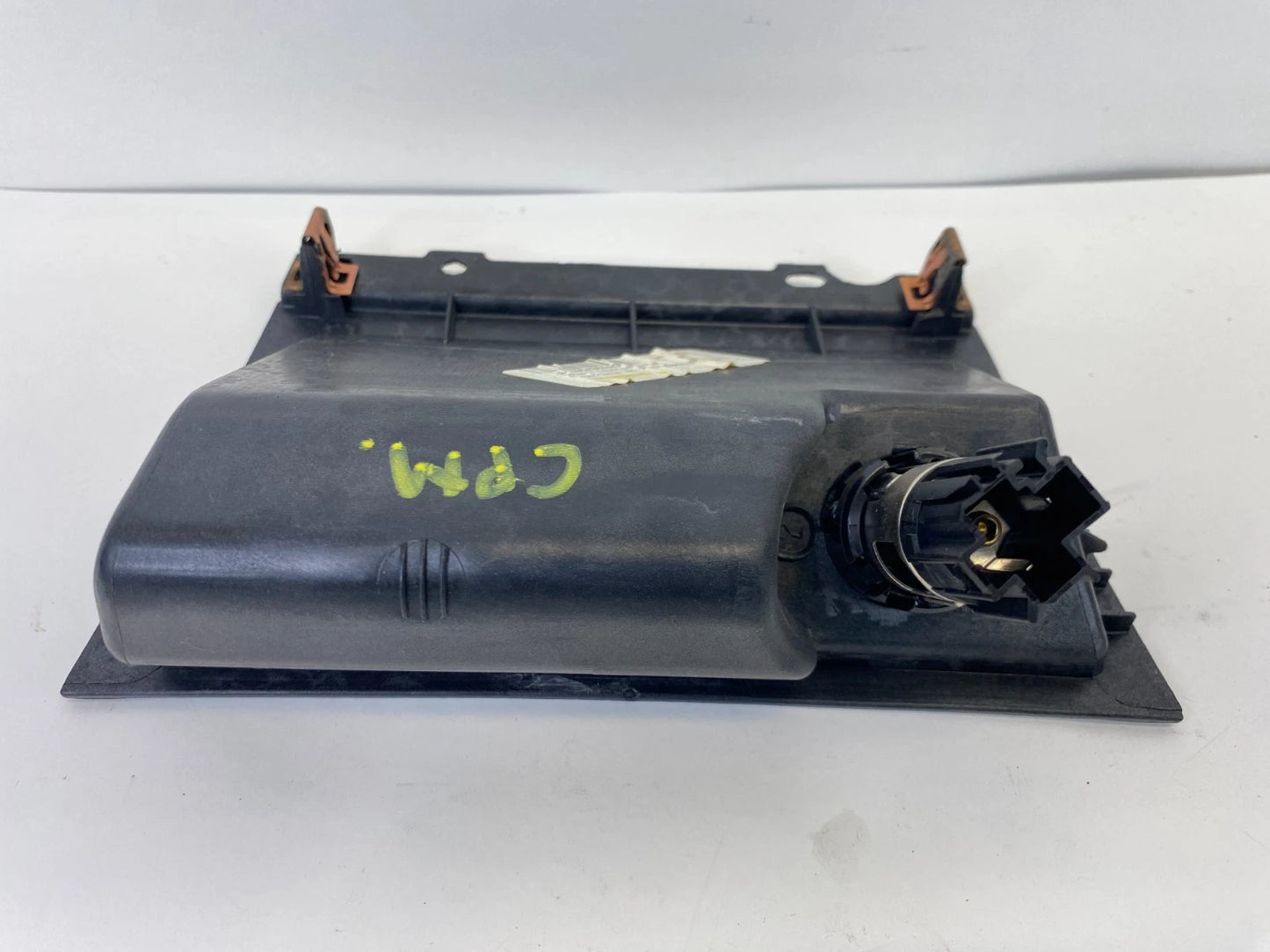 10-12 FORD FUSION CENTER CONSOLE STORAGE TRAY POWER OUTLET OEM L0195206AA029PC