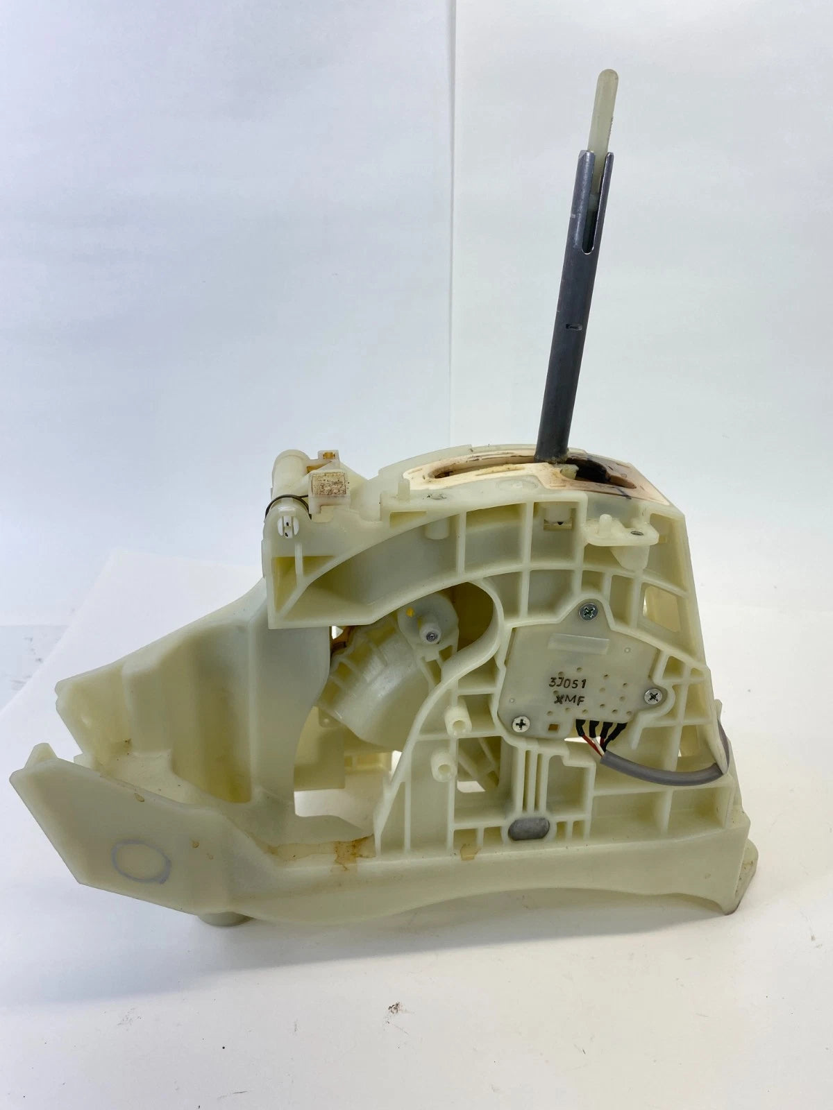 13 14 KIA SORENTO 3.3L AUTO TRANS FLOOR GEAR SHIFT LEVER SELECTOR 467001U230 OEM