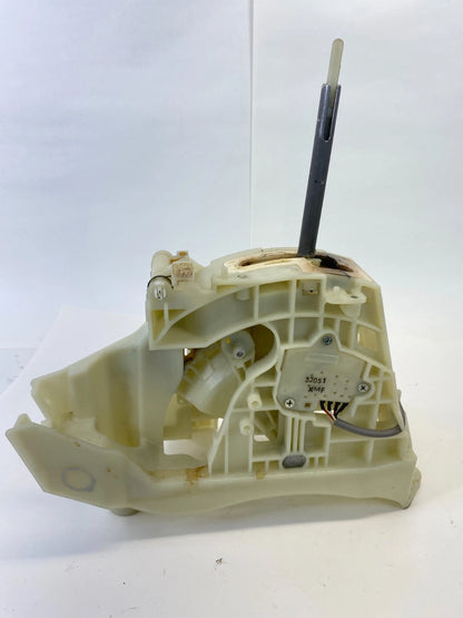 13 14 KIA SORENTO 3.3L AUTO TRANS FLOOR GEAR SHIFT LEVER SELECTOR 467001U230 OEM