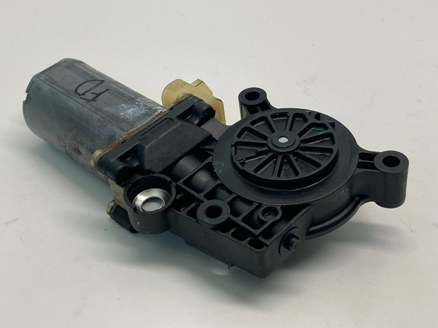 2000-2005 CHEVROLET IMPALA FRONT LEFT DRIVER SIDE DOOR WINDOW MOTOR ASSEMBLY OEM