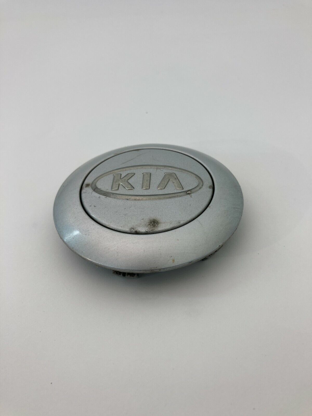 2006 07 08 09 10 11 2012 Kia Sedona Wheel Center Cap Hubcap Hub Cap OEM