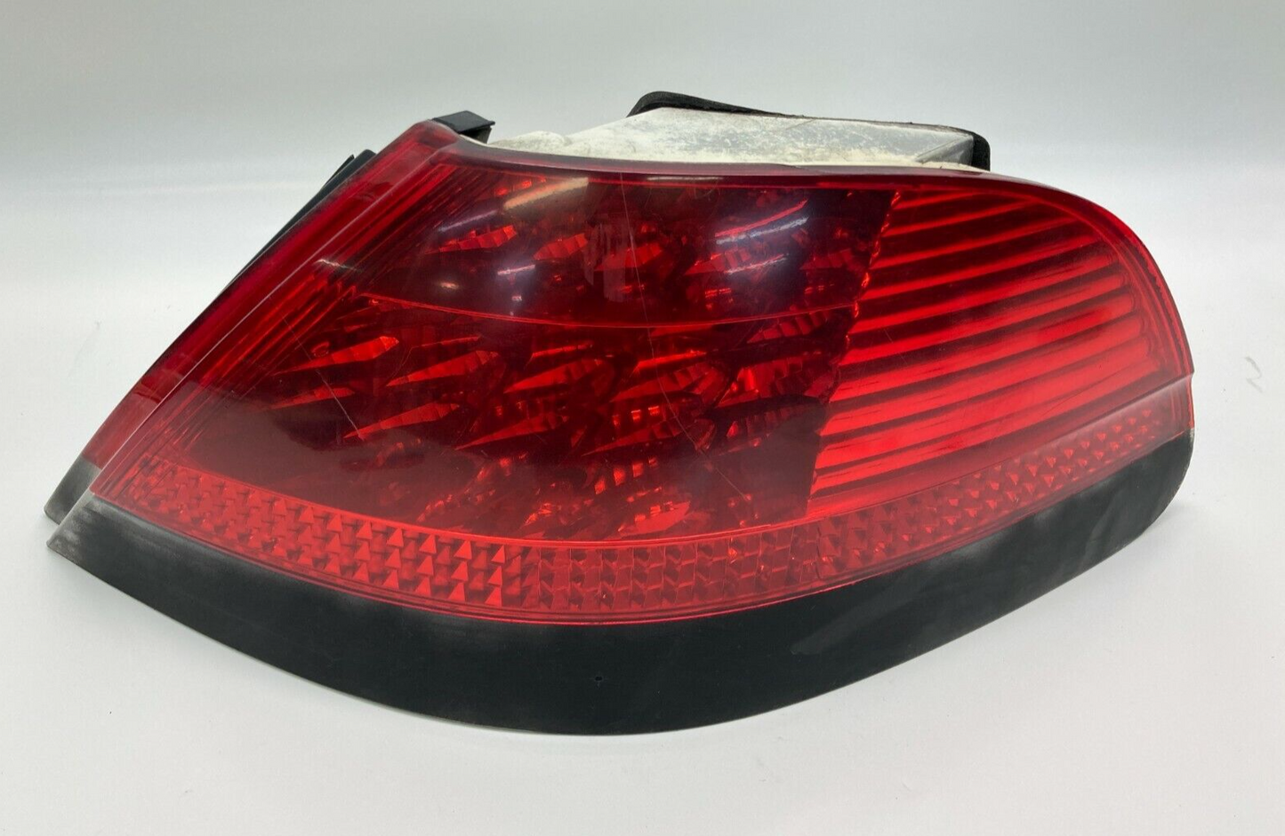 02-05 BMW 745i Rear Right Passenger Side Tail Light Lamp Taillight 63217164740