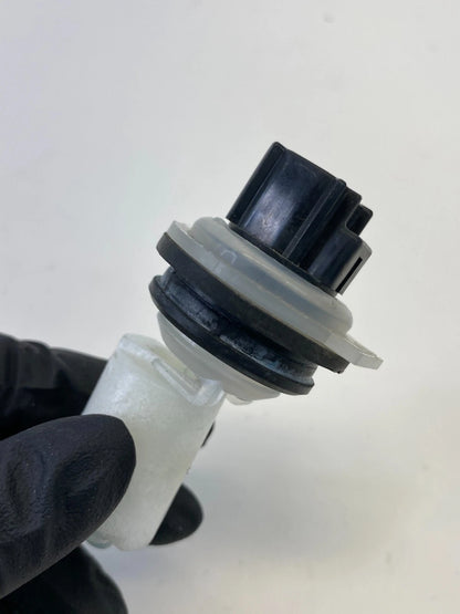 1997-2003 LEXUS ES300 2004-2006 ES330 WINDSHIELD WASHER FLUID LEVEL SENSOR OEM