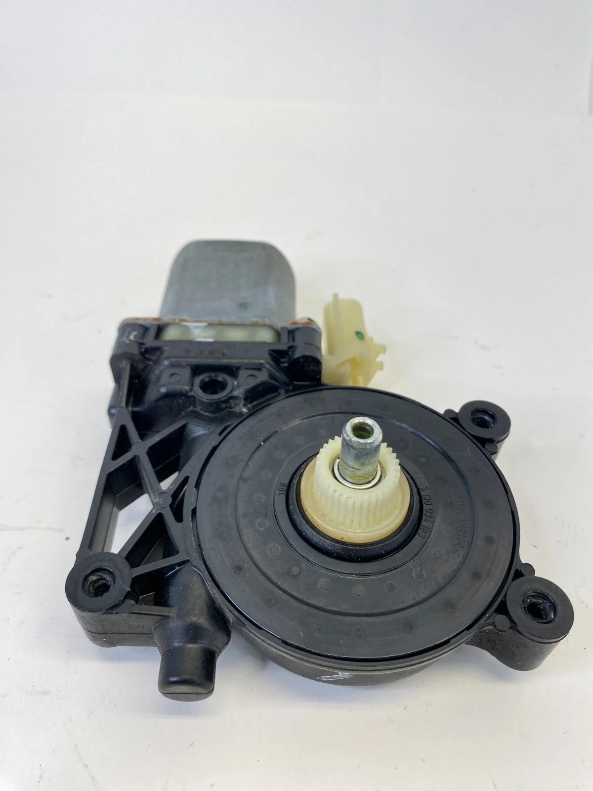 2012-2017 CHEVROLET EQUINOX FRONT LEFT POWER WINDOW LIFT MOTOR 0130822681 OEM