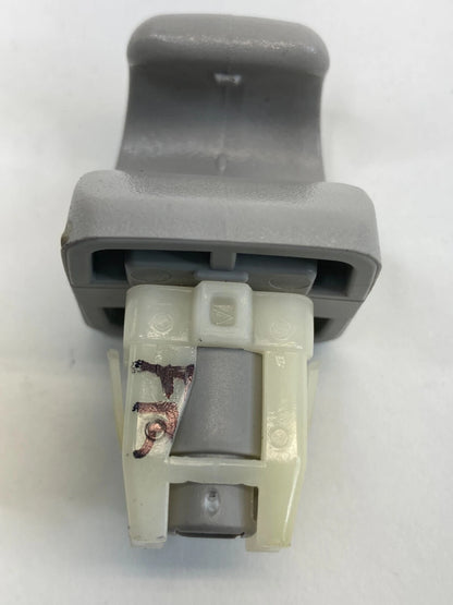 2004-2009 TOYOTA PRIUS FRONT RIGHT SUN VISOR RETAINER SUNVISOR HOLDER CLIP OEM