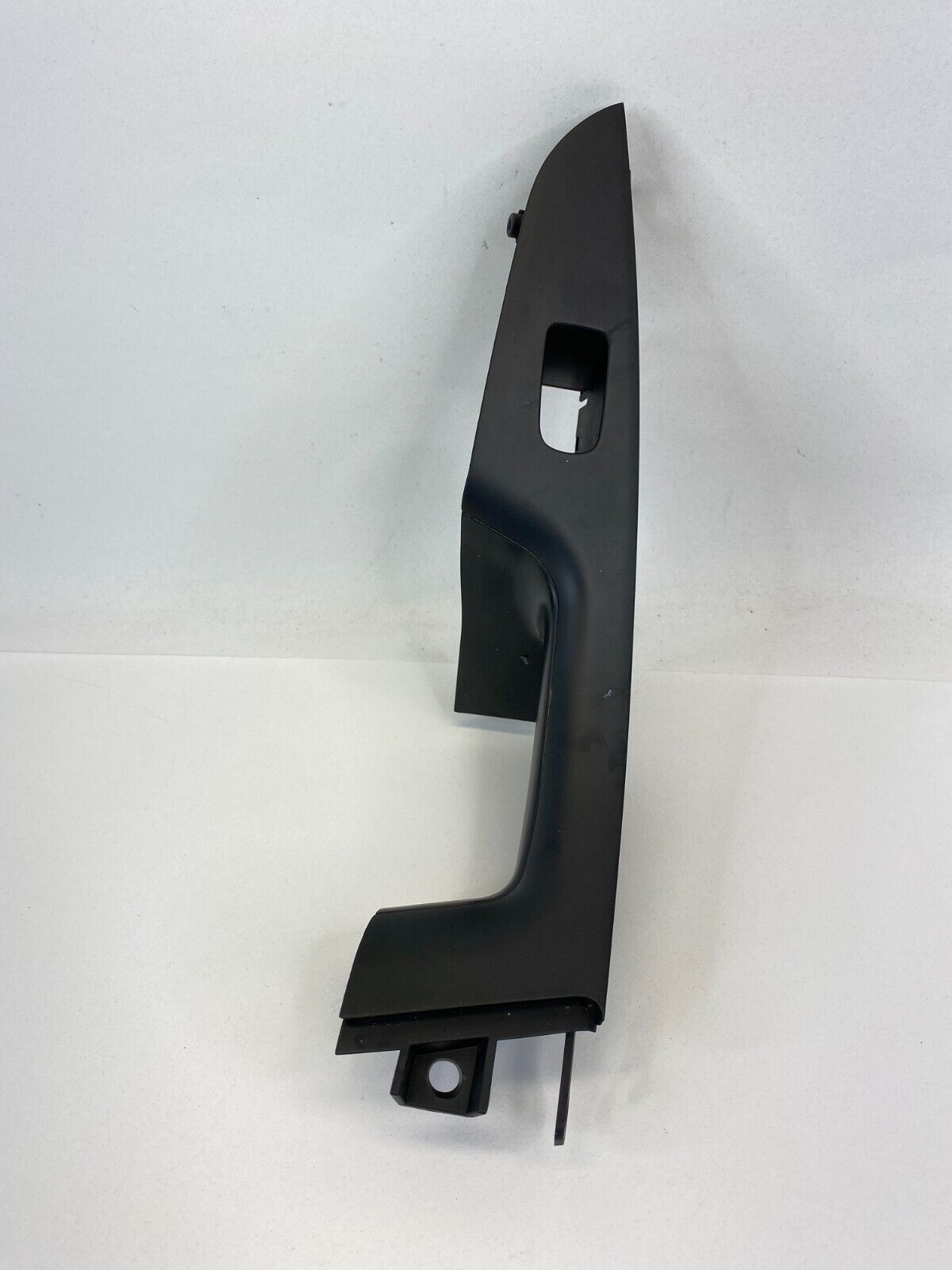 2014 2015 2016 Hyundai Elantra Rear Left Side Door Window Switch Trim Bezel OEM