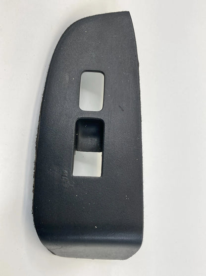 2003-2007 HONDA ACCORD COUPE FRONT RIGHT DOOR WINDOW SWITCH BEZEL OEM
