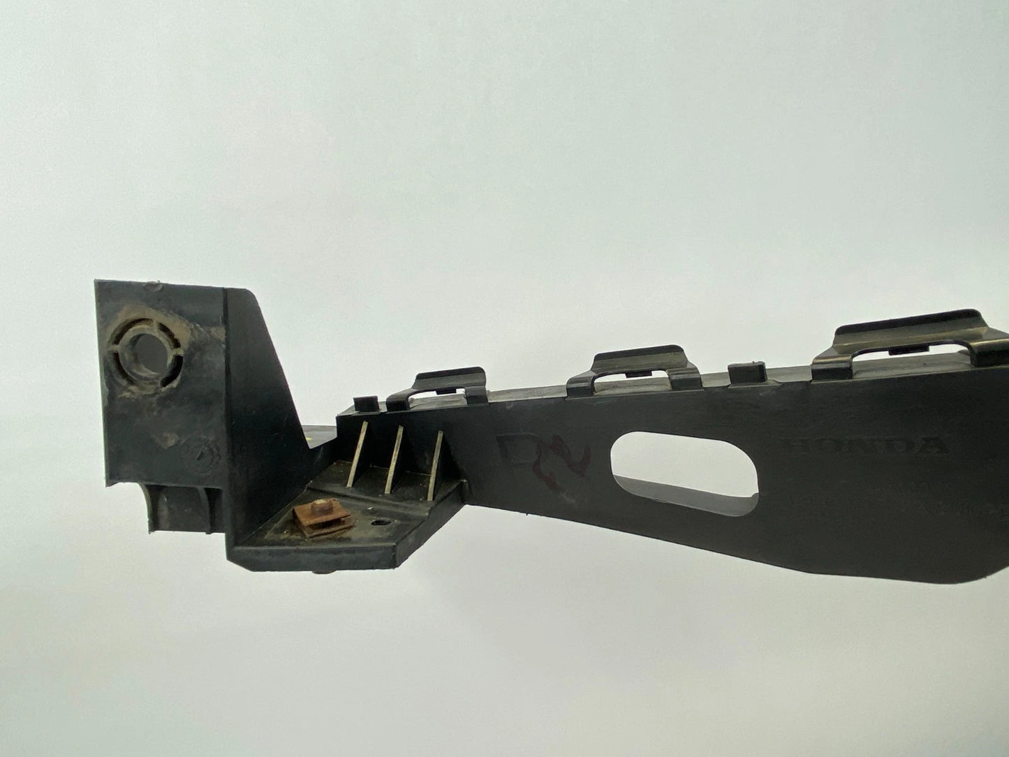 2009-2014 ACURA TL FRONT RIGHT PASSENGER HEADLIGHT BRACKET MOUNT 71140-TK4-A000