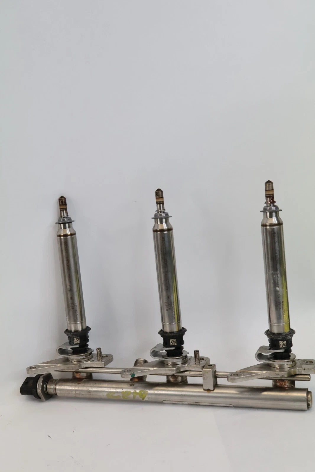 12-16 MERCEDES E350 3.5L V6 LEFT & RIGHT FUEL INJECTOR RAIL SET OEM A2760703995