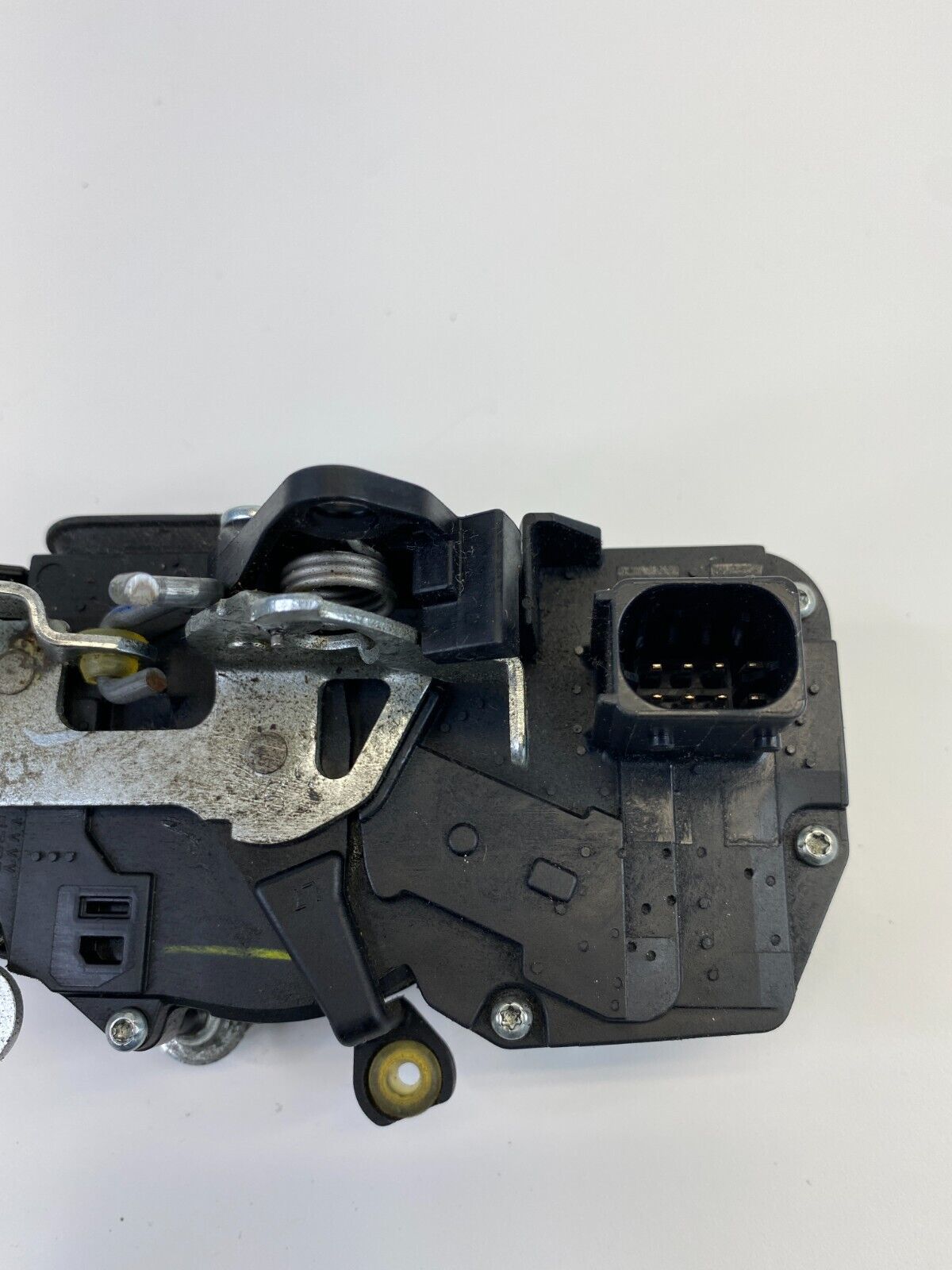 2004-2007 Saturn Vue Rear Trunk Liftgate Lock Latch Actuator 15814102 OEM