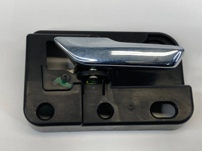 09 10 DODGE JOURNEY REAR LEFT BACK SIDE INNER INTERIOR DOOR HANDLE 962100-10 OEM