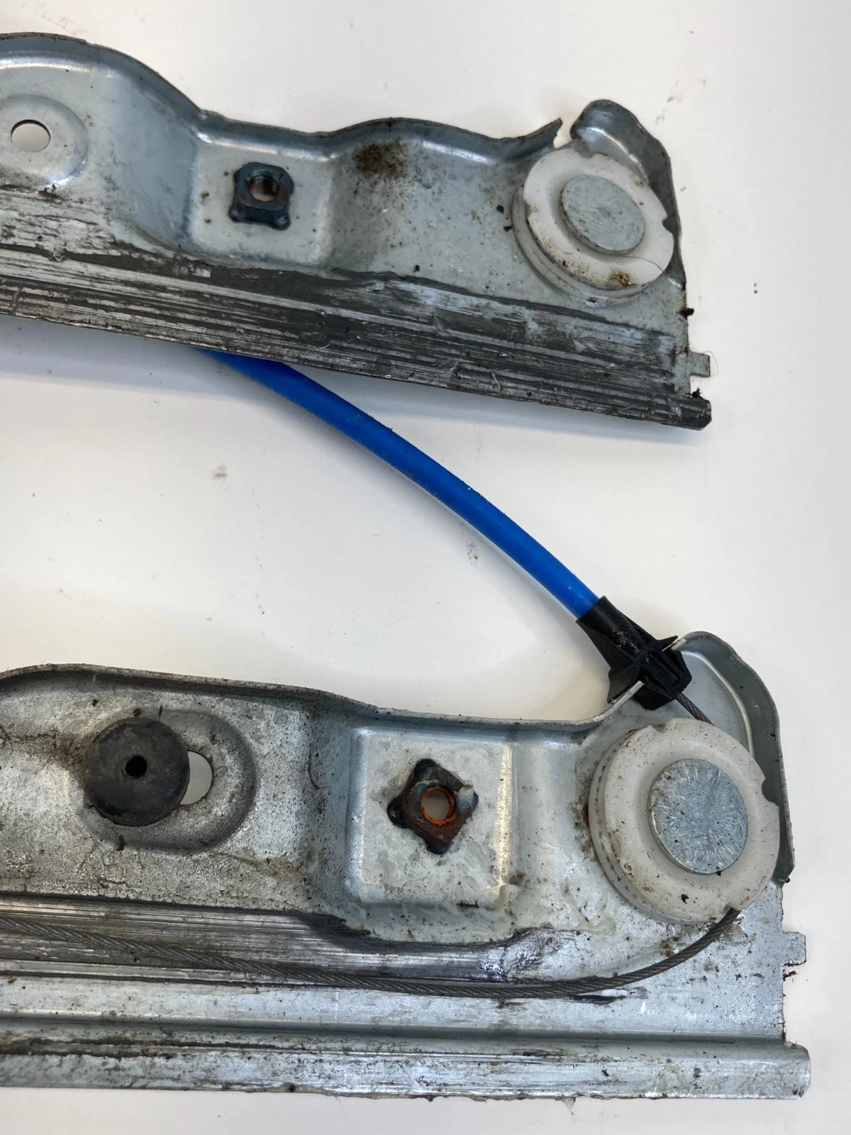 08-13 Nissan Altima Front Right Passenger Side Door Window Motor w/ Regulator