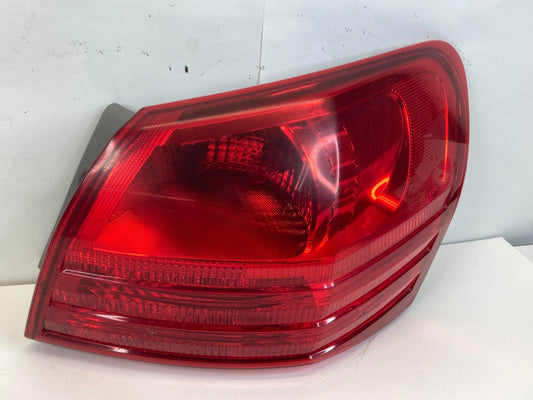 14 15 NISSAN ROGUE SELECT RIGHT PASSENGER OUTER TAIL LIGHT TAILLIGHT LAMP OEM