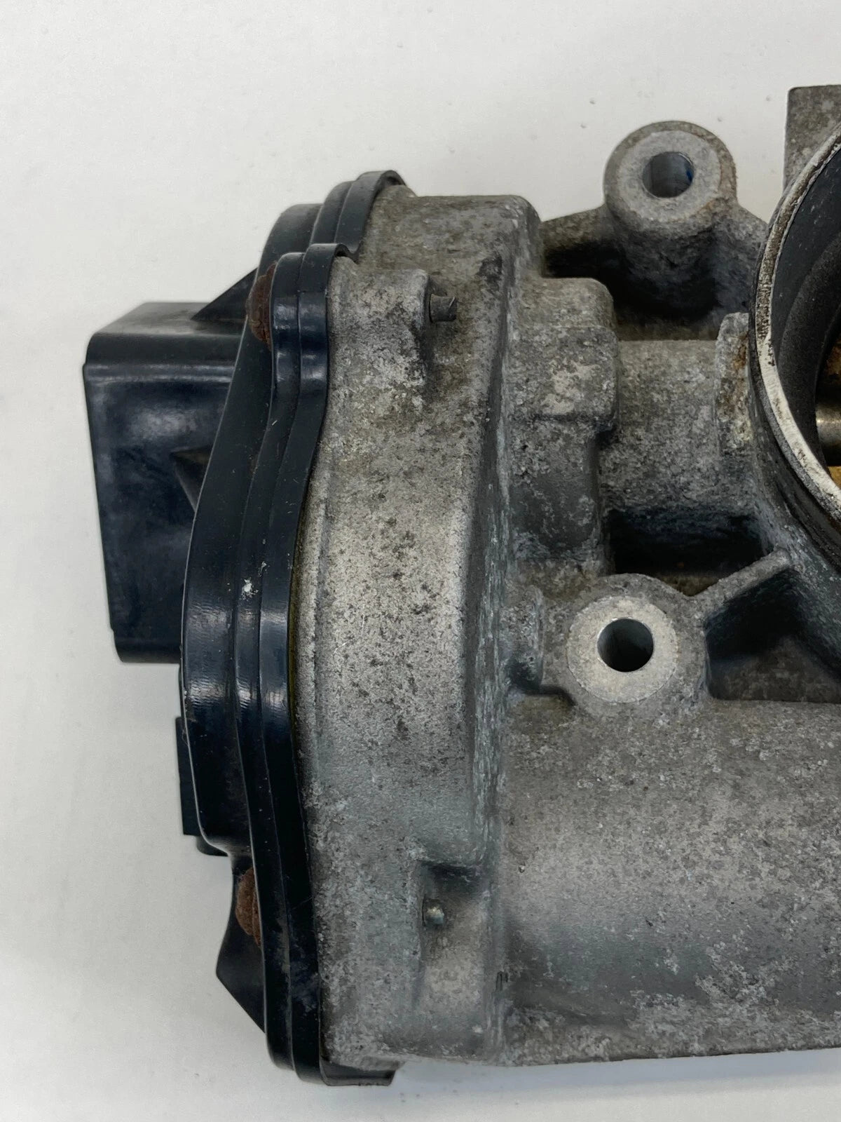 2010-2013 FORD TRANSIT CONNECT 2.0L THROTTLE BODY THROTTLE VALVE ASSEMBLY OEM