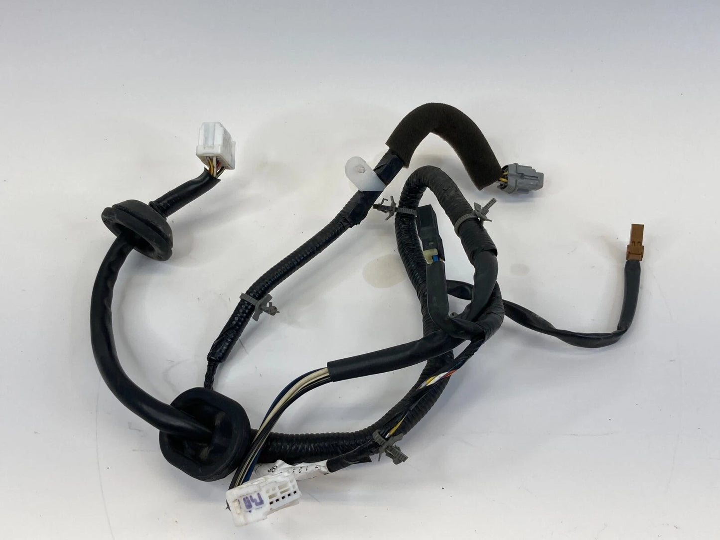 1997-2004 NISSAN PATHFINDER REAR SIDE DOOR WIRE WIRING HARNESS 241262W100 OEM