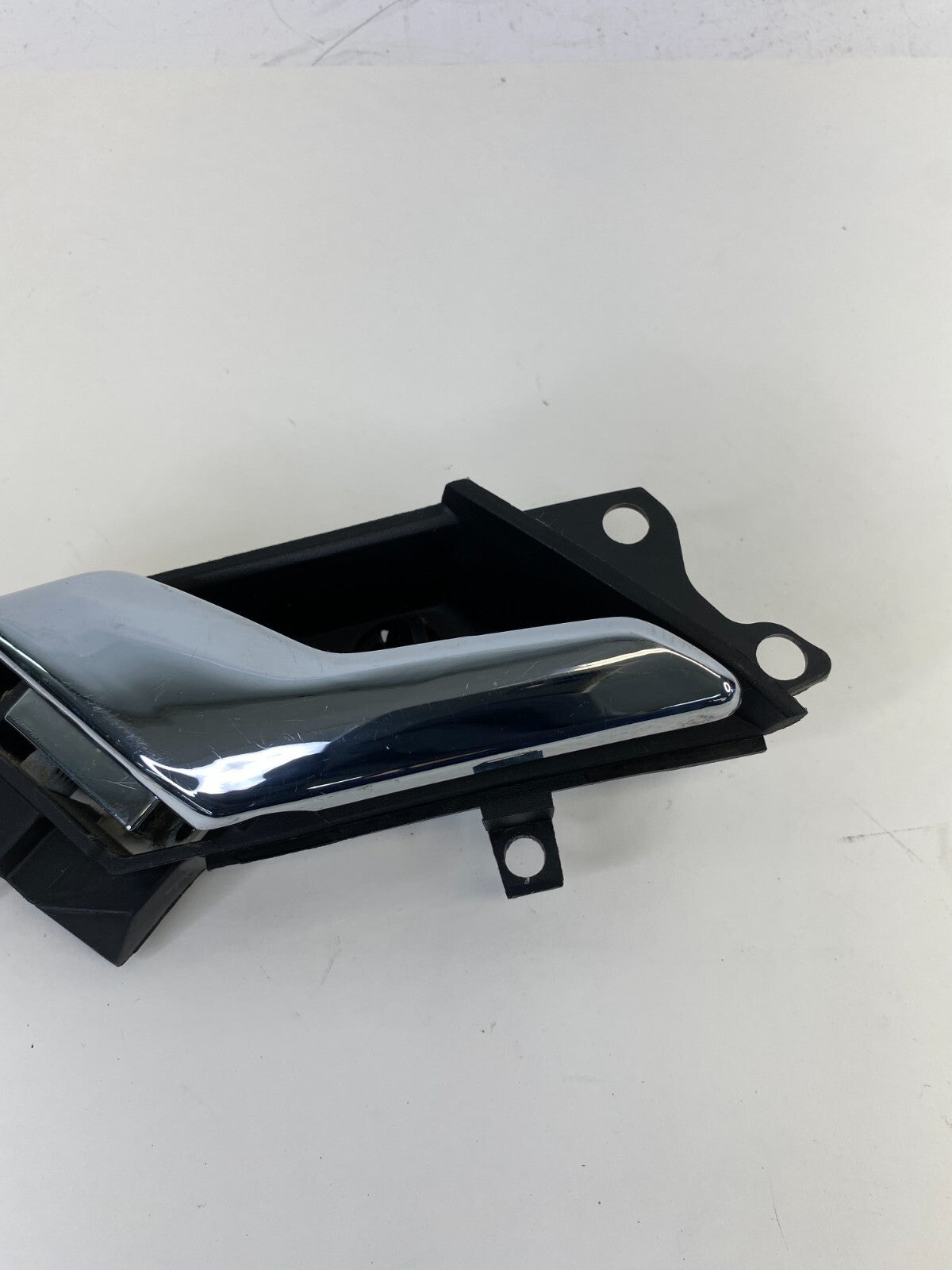 2008 2009 2010 Saturn Vue Rear Left Back Door Interior Inner Handle 96660863 OEM