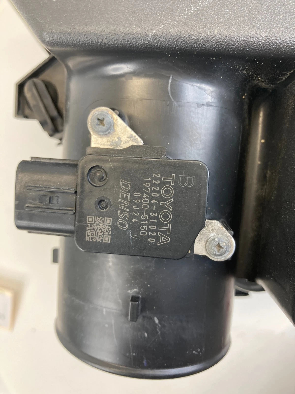 2007-2011 TOYOTA CAMRY 2.4L AIR CLEANER FILTER BOX HOUSING 17701-28130 OEM