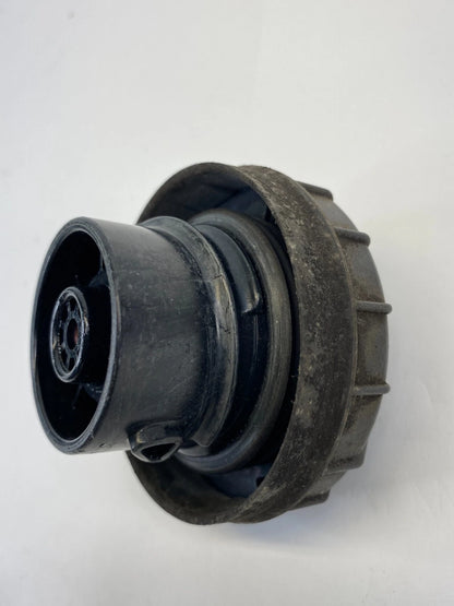 06-11 HYUNDAI ACCENT 04-17 ELANTRA FUEL TANK GAS FILLER CAP TIGHTEN 3 CLICKS OEM