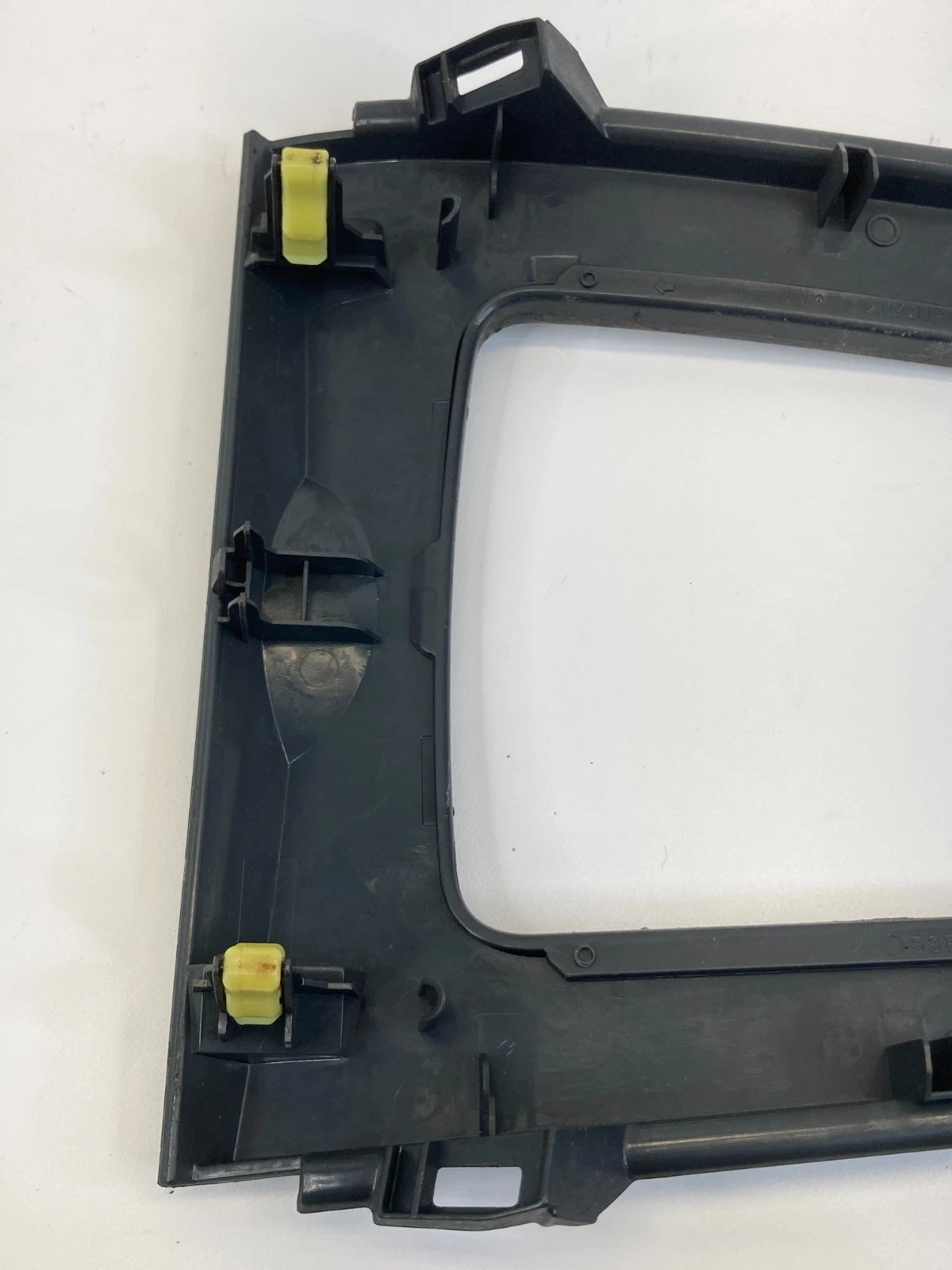 09 10 11 12 13 TOYOTA COROLLA A/T CENTER CONSOLE SHIFTER SHIFT BEZEL 58843-12130