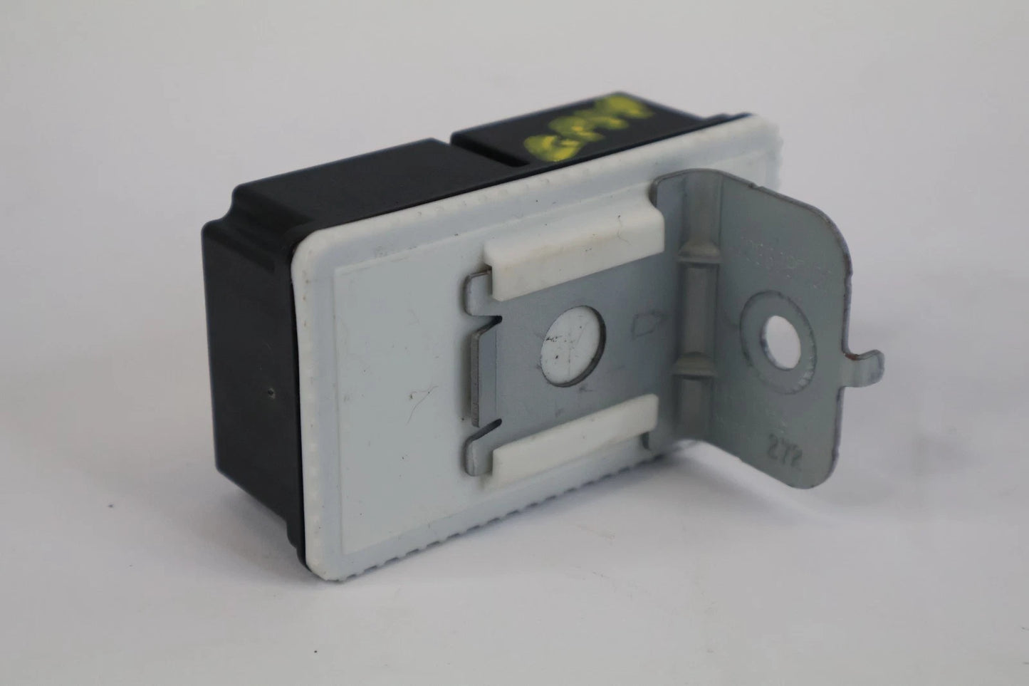 2012-2014 HYUNDAI ACCENT TIRE PRESSURE MONITOR TPMS MODULE SENSOR 95800-1R300