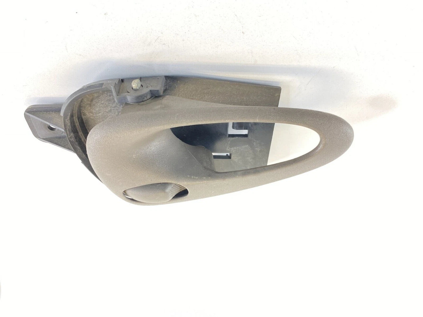 99-05 PONTIAC GRAND AM FRONT LEFT DRIVER INTERIOR INNER INSIDE DOOR HANDLE FR LH