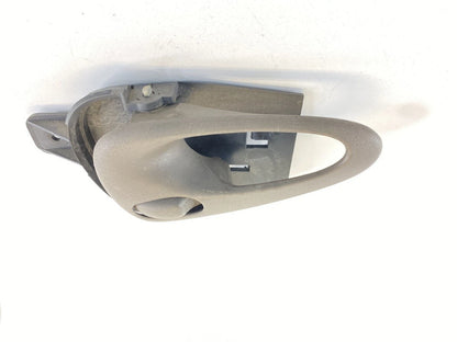 99-05 PONTIAC GRAND AM FRONT LEFT DRIVER INTERIOR INNER INSIDE DOOR HANDLE FR LH