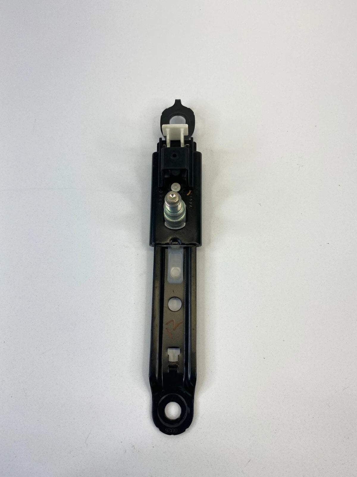 09-13 TOYOTA COROLLA RIGHT PASSENGER SIDE SEAT BELT HEIGHT ADJUSTER 52851A OEM