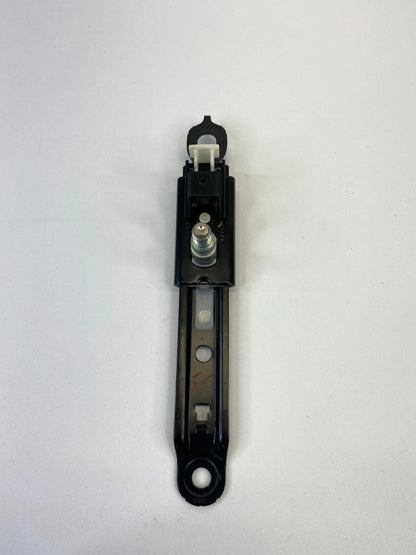 09-13 TOYOTA COROLLA RIGHT PASSENGER SIDE SEAT BELT HEIGHT ADJUSTER 52851A OEM