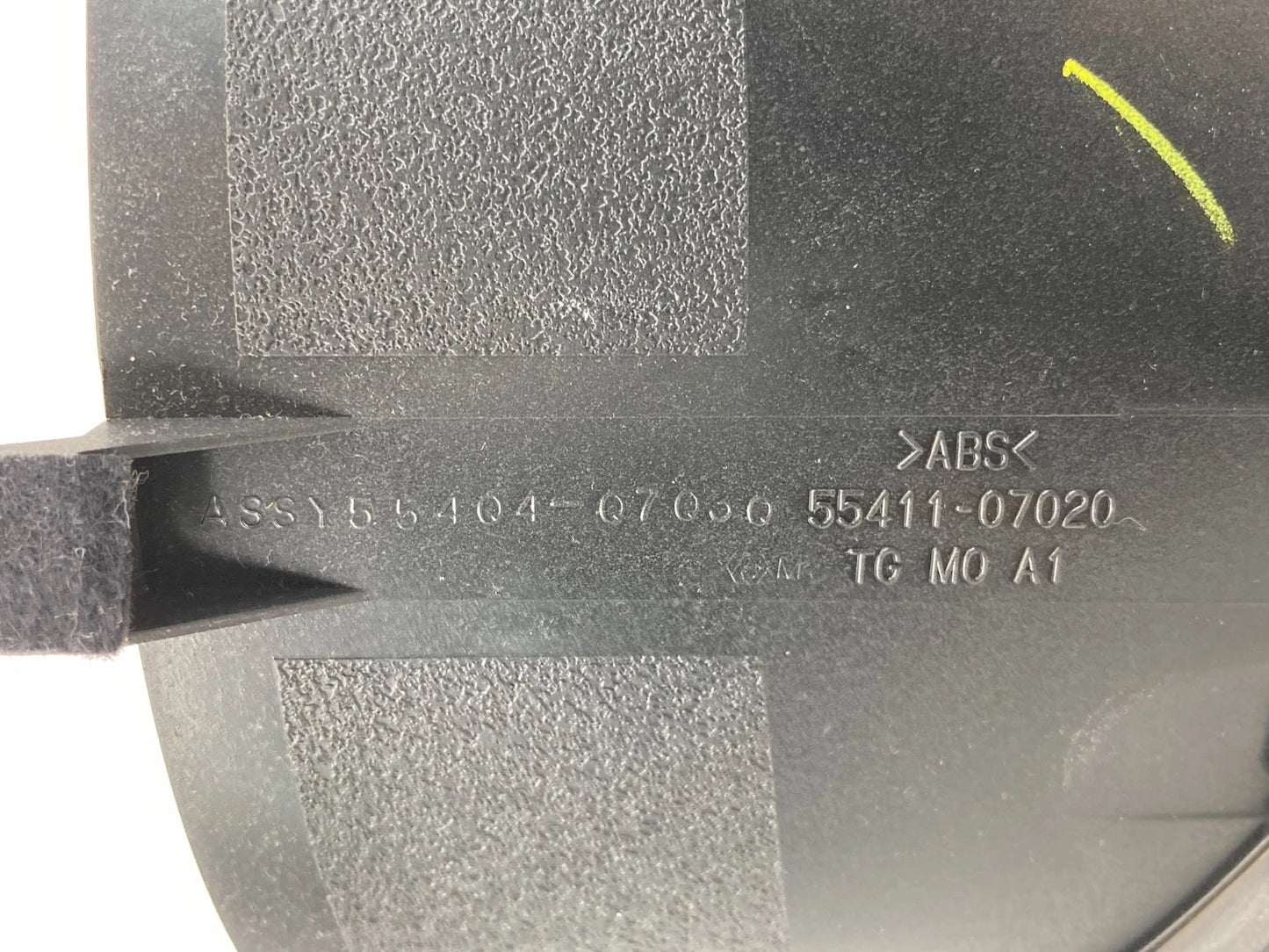 2011 2012 TOYOTA AVALON DASH SPEEDOMETER INSTRUMENT CLUSTER BEZEL 55404-07030