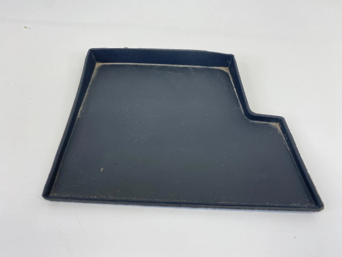 2006 2007 JEEP COMMANDER DASH LEFT DRIVER SIDE LINER RUBBER MAT OEM