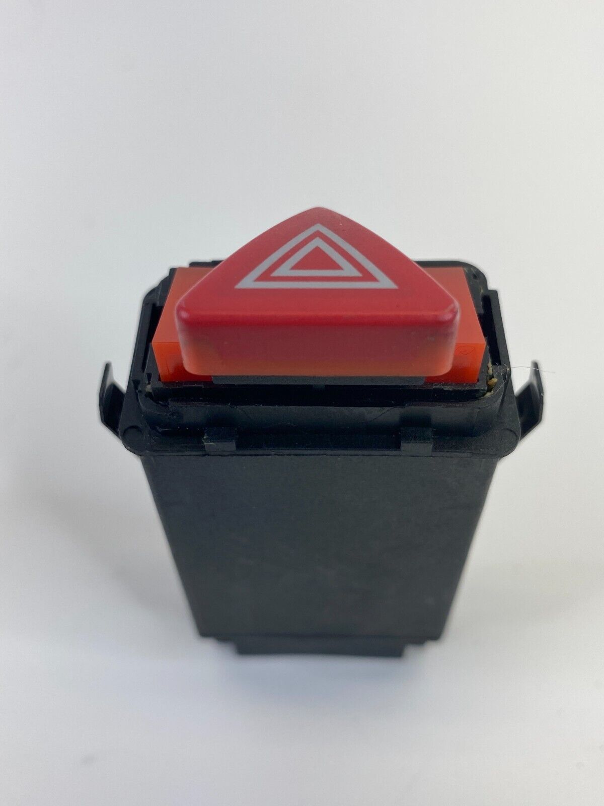 1999-2004 Audi A6 Quattro Emergency Dash Hazard Warning Lamp Switch 4B0941509C