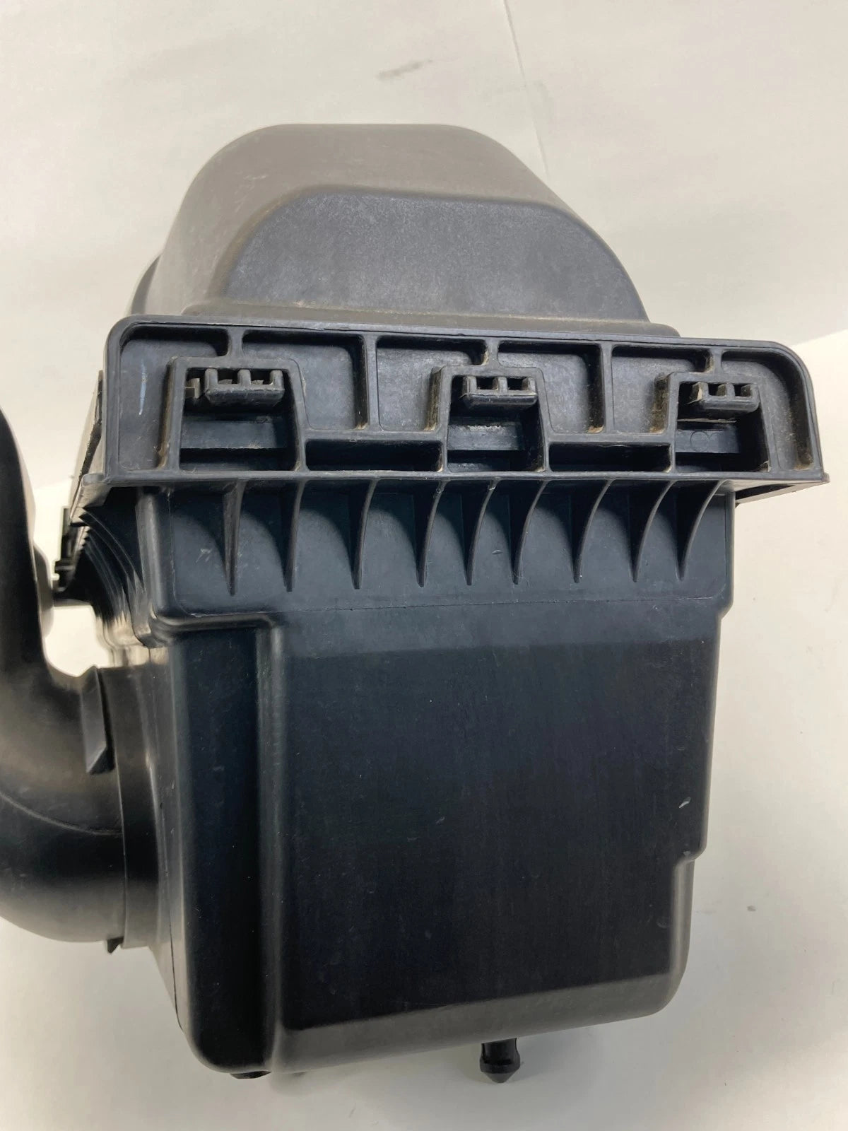 13-19 FORD POLICE INTERCEPTOR ENGINE AIR CLEANER INTAKE FILTER BOX DB53-9C662