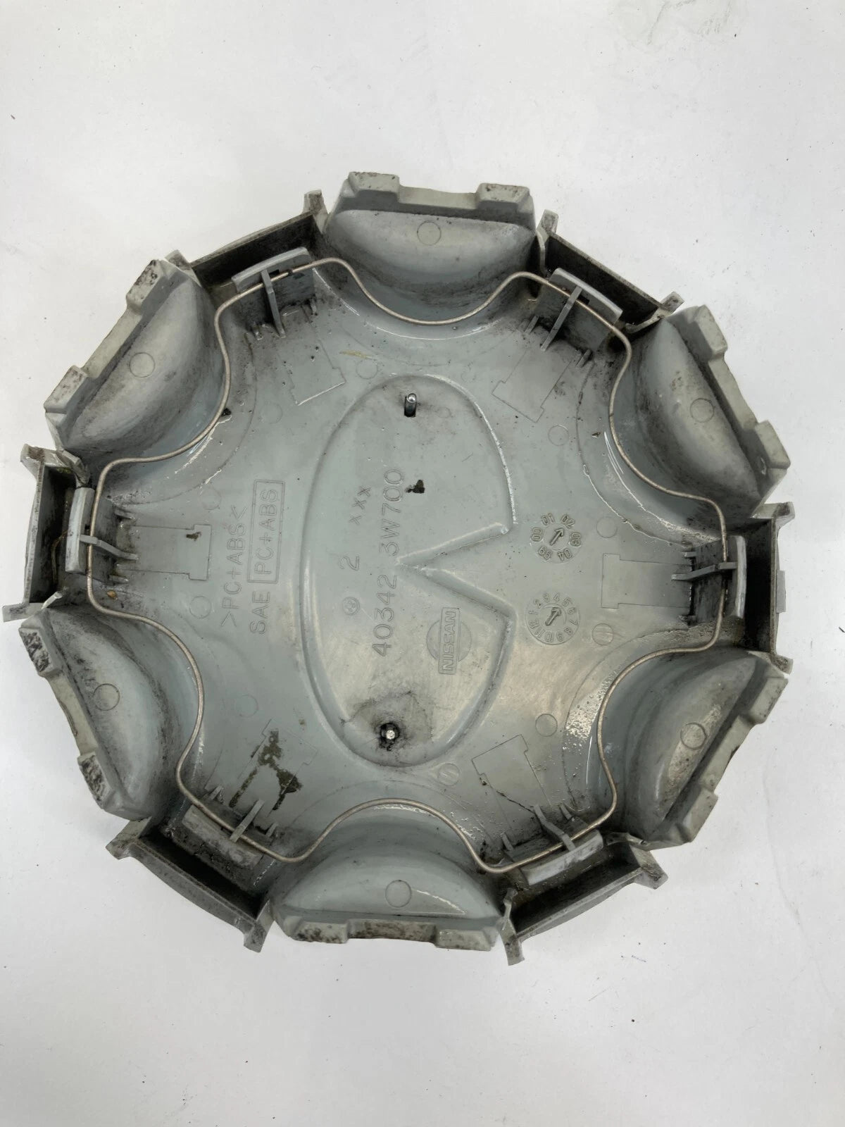 2001 2002 2003 INFINITI QX4 WHEEL RIM HUBCAP CENTER CAP HUB CAP 403423W700 OEM