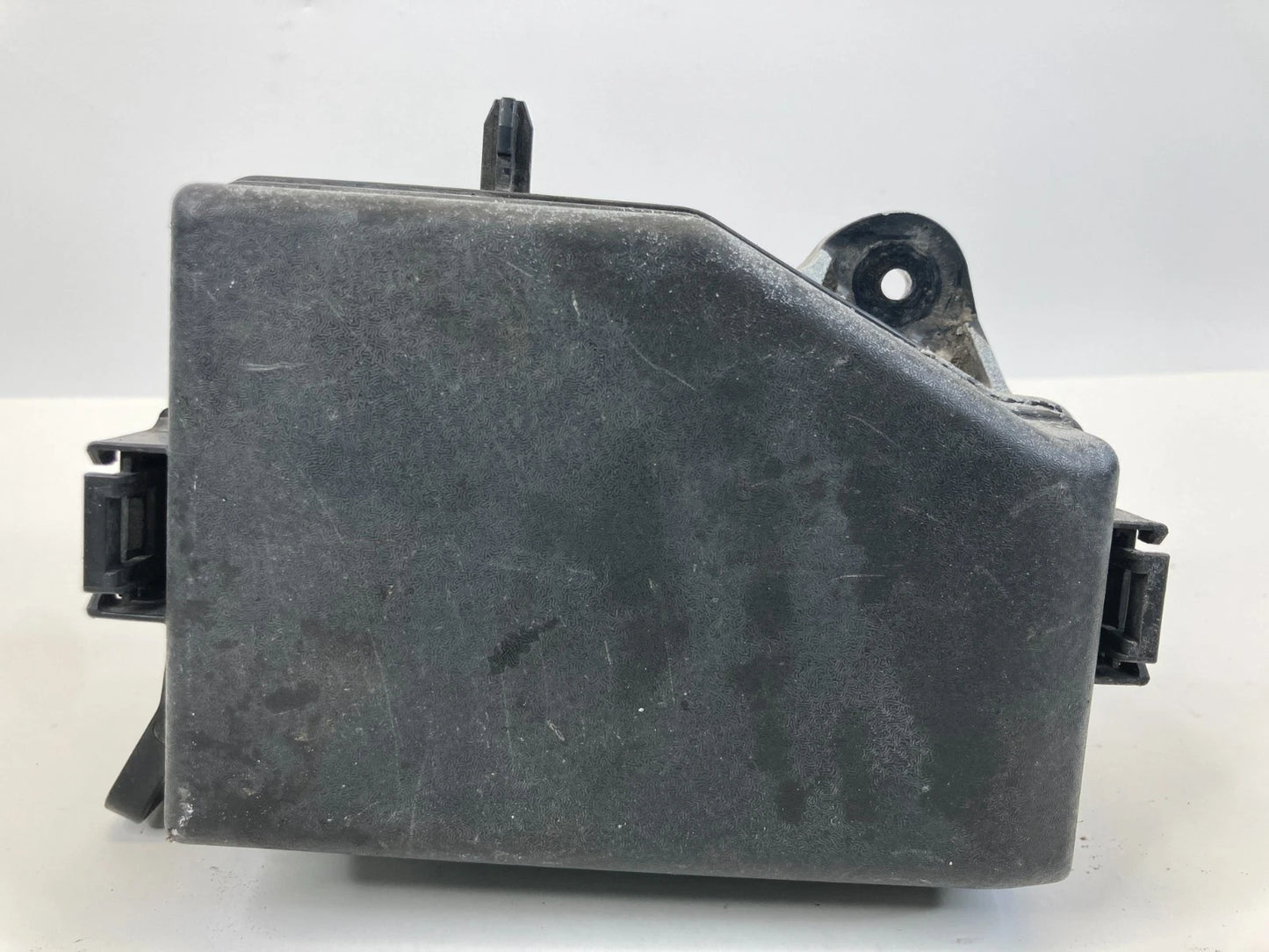 13 14 HYUNDAI ACCENT 1.6L AT ENGINE FUSE RELAY BOX JUNCTION BLOCK 912201R525 OEM