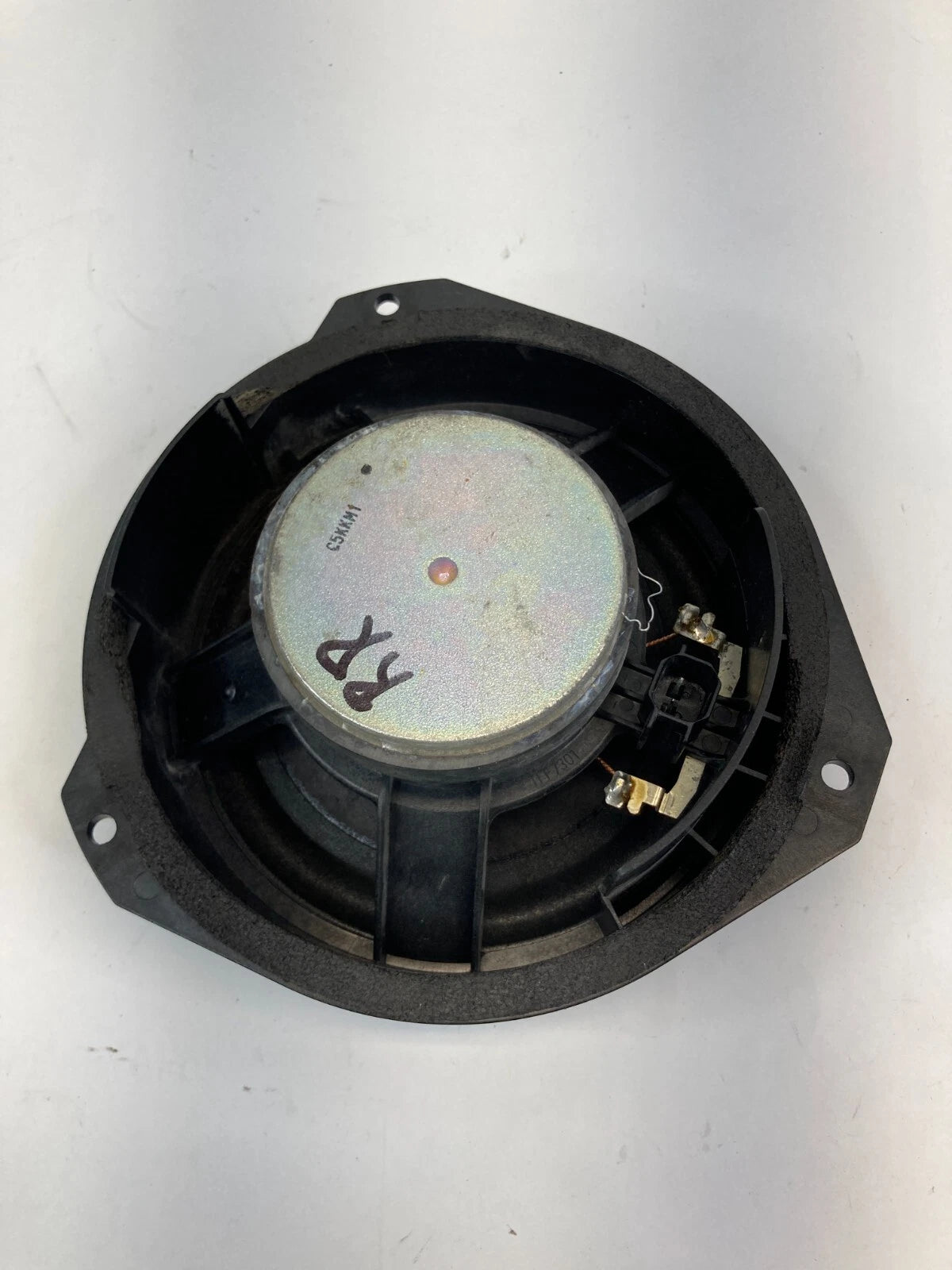 2010-2017 CHEVROLET EQUINOX REAR RIGHT LOWER DOOR AUDIO SPEAKER 25845394 OEM