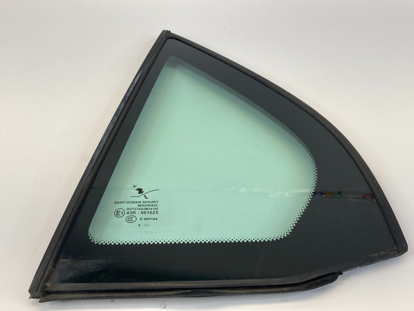 2003-2011 Saab 9-3 93 Sedan Rear Left Side Door Window Glass Vent Quarter Panel