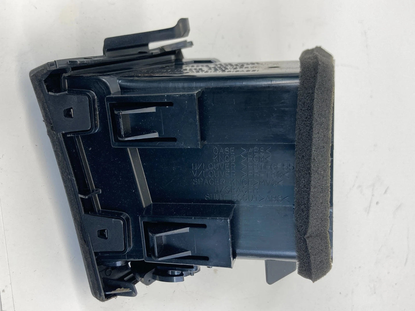 06-10 INFINITI M35 M45 FRONT RIGHT SIDE DASH AC AIR VENT GRILLE OUTLET 68760EG00