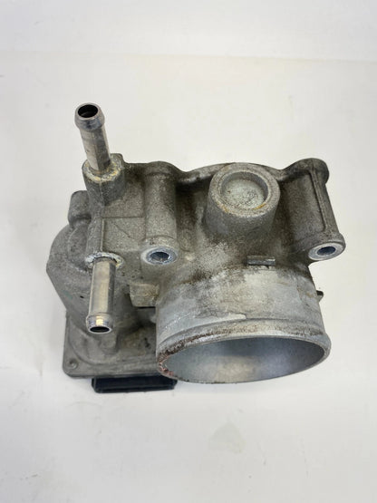 2010-2022 Toyota Prius 11-17 Lexus CT200h 1.8L L4 AT Throttle Body 22030-37060