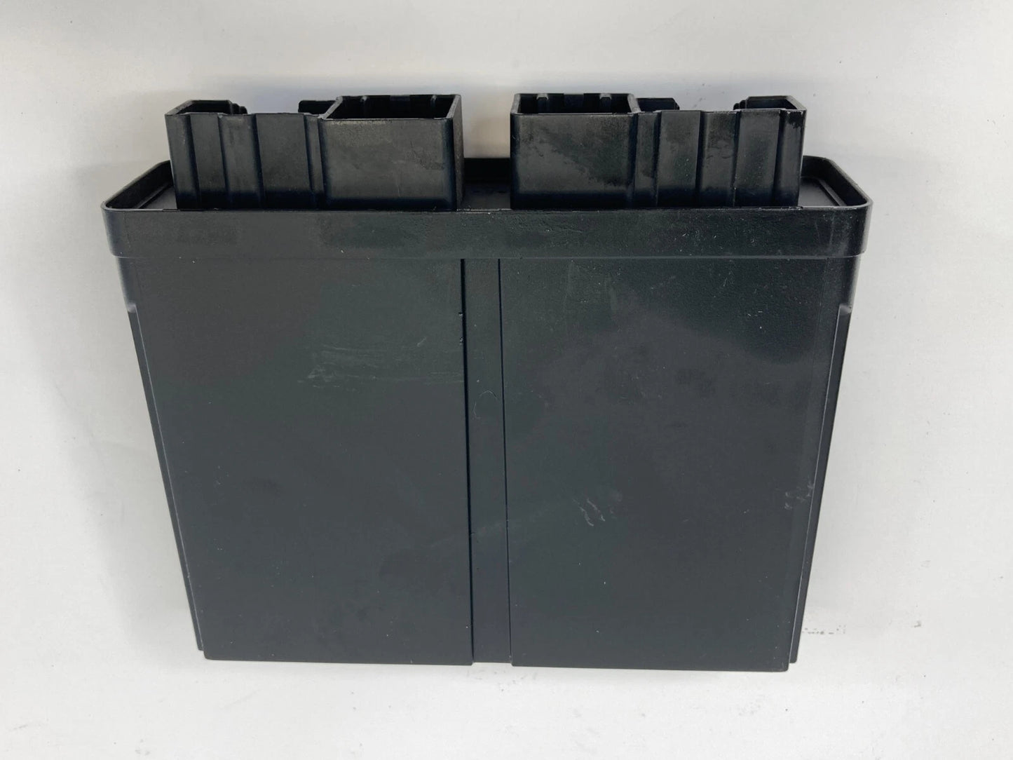 2013 BUICK REGAL THEFT LOCKING KEYLESS ENTRY CONTROL MODULE UNIT 13578781 OEM