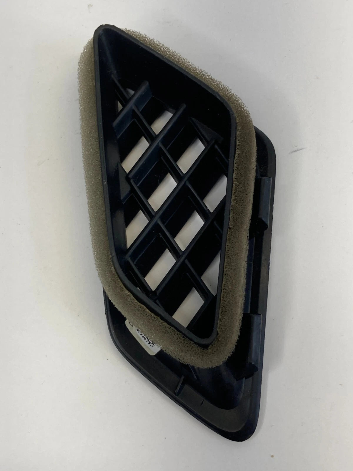 2016-2020 HONDA CIVIC DASH RIGHT PASSENGER DEFROST GRILLE AIR VENT OEM