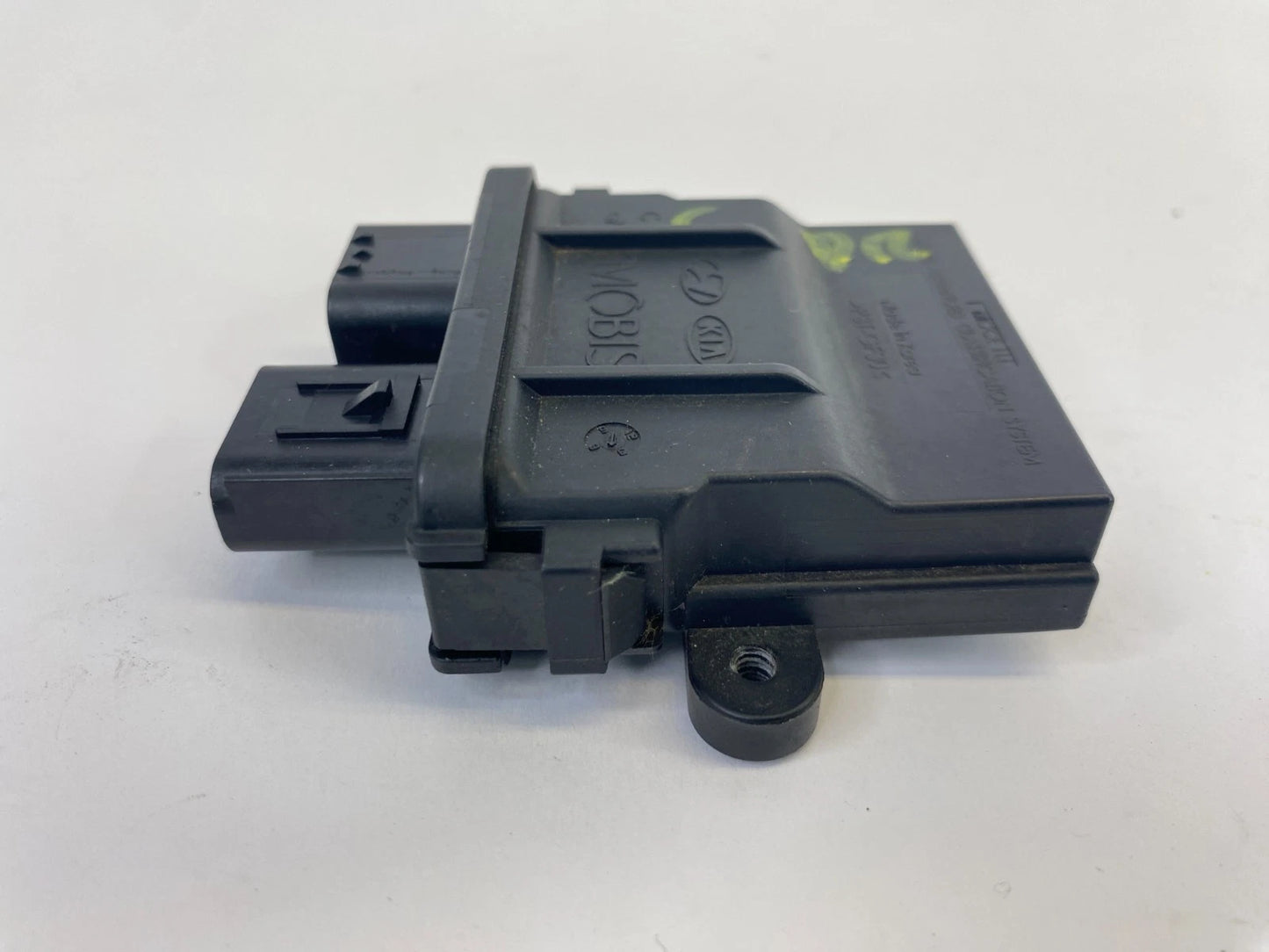 2010-2013 KIA FORTE FRONT SEAT OCCUPANT OCCUPANCY MODULE SENSOR 88950-1M500 OEM