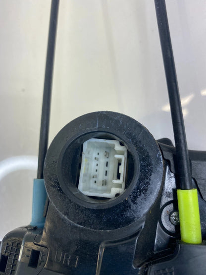 2009 2010 Pontiac Vibe Rear Right Back Side POWER Door Lock Latch