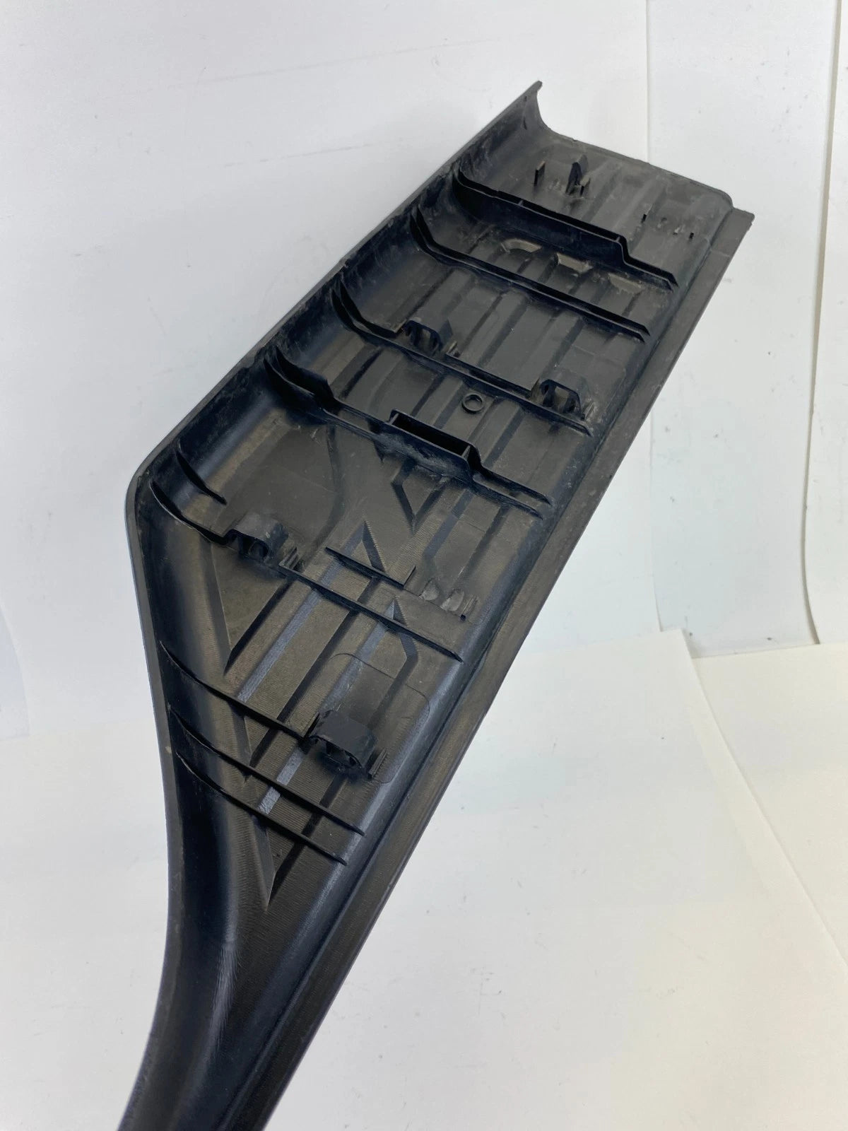 05-15 TOYOTA TACOMA RR BUMPER TRUNK FOOT STEP PAD PANEL MOLDING 52162-04010 OEM