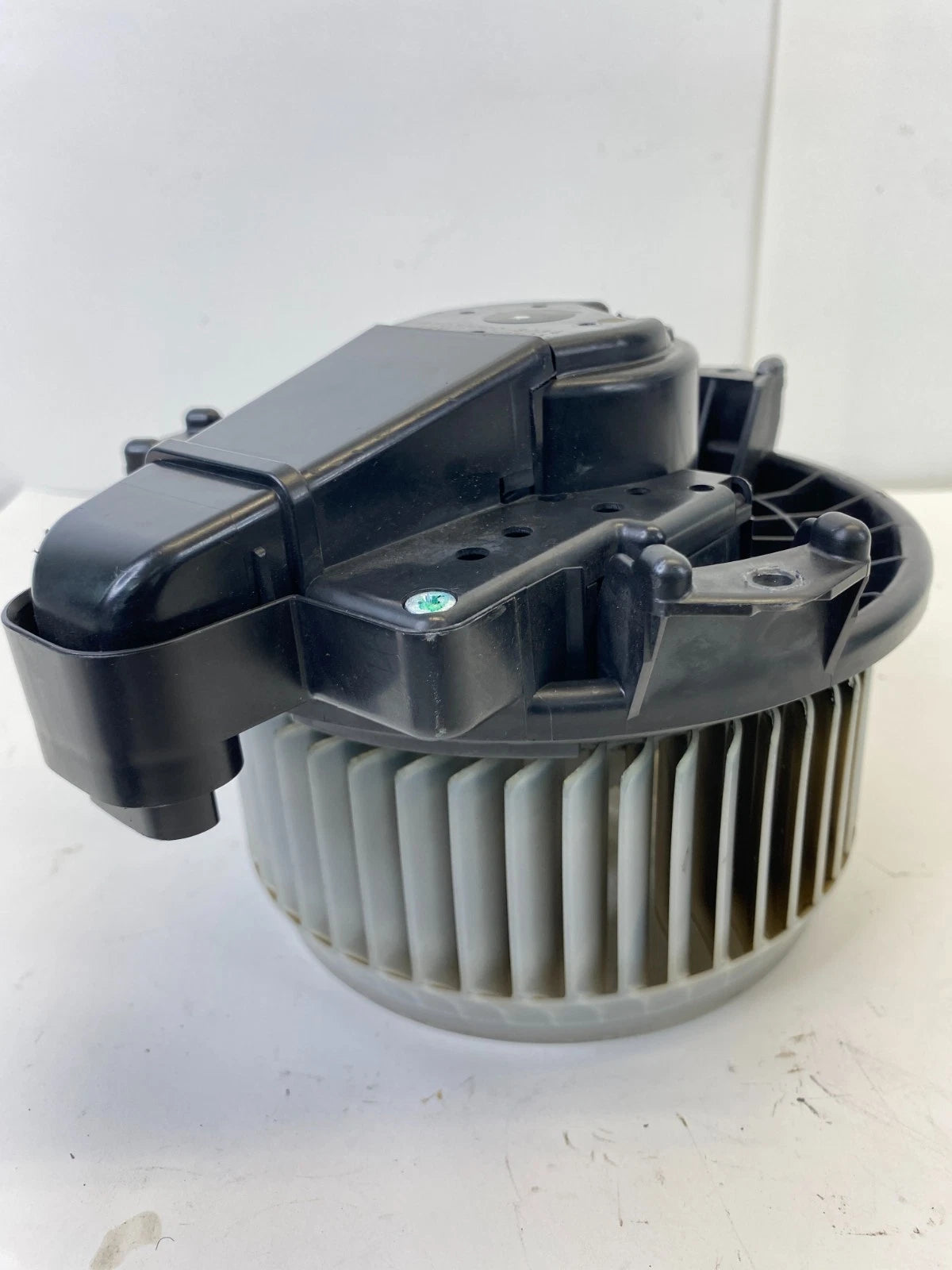 2014-2016 TOYOTA COROLLA BLOWER MOTOR HEATER AC FAN OEM FACTORY AY272700-8084