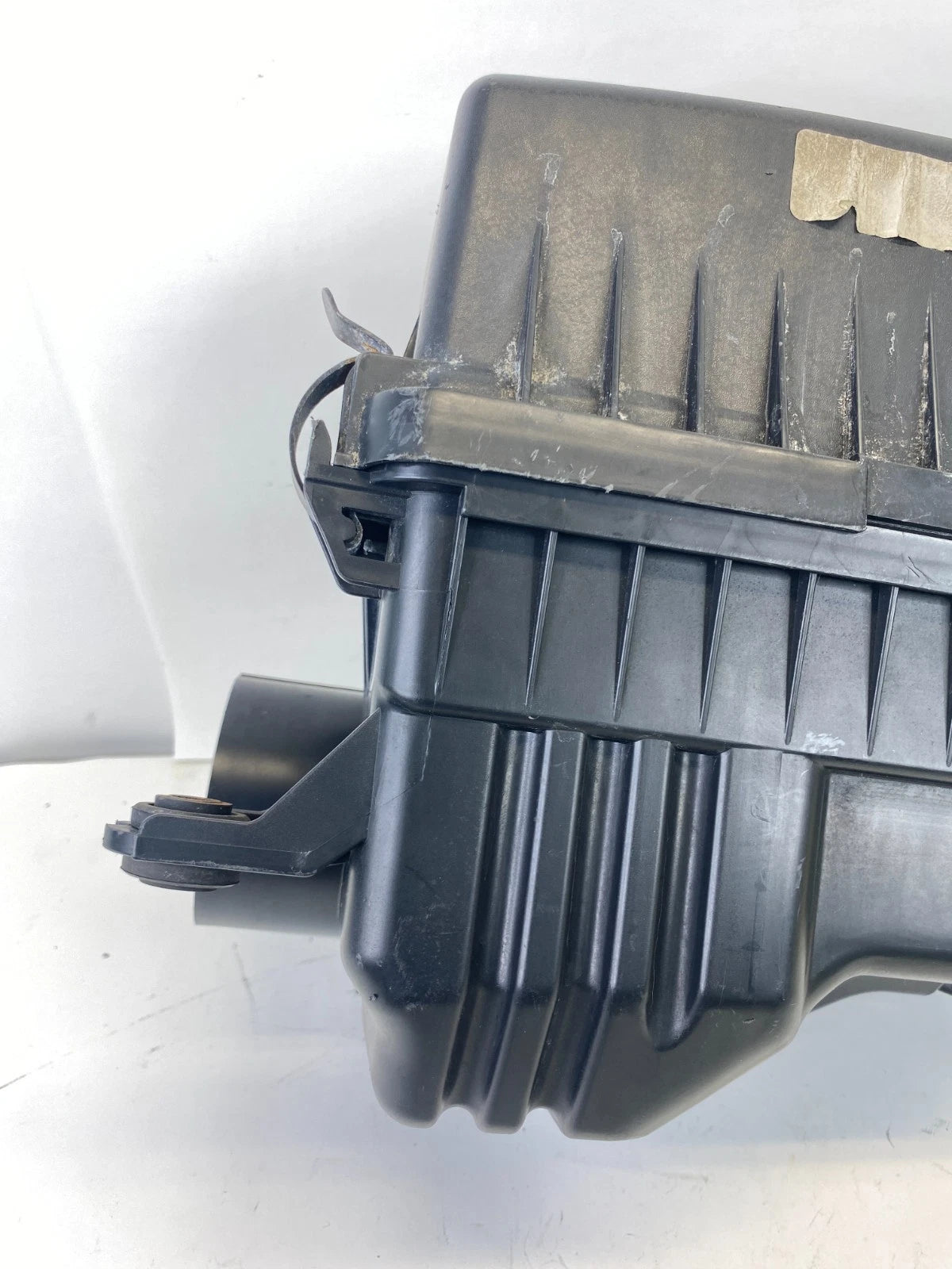 11-16 HYUNDAI ELANTRA 1.8L AIR INTAKE CLEANER BOX HOUSING ASSY 281103X300 OEM