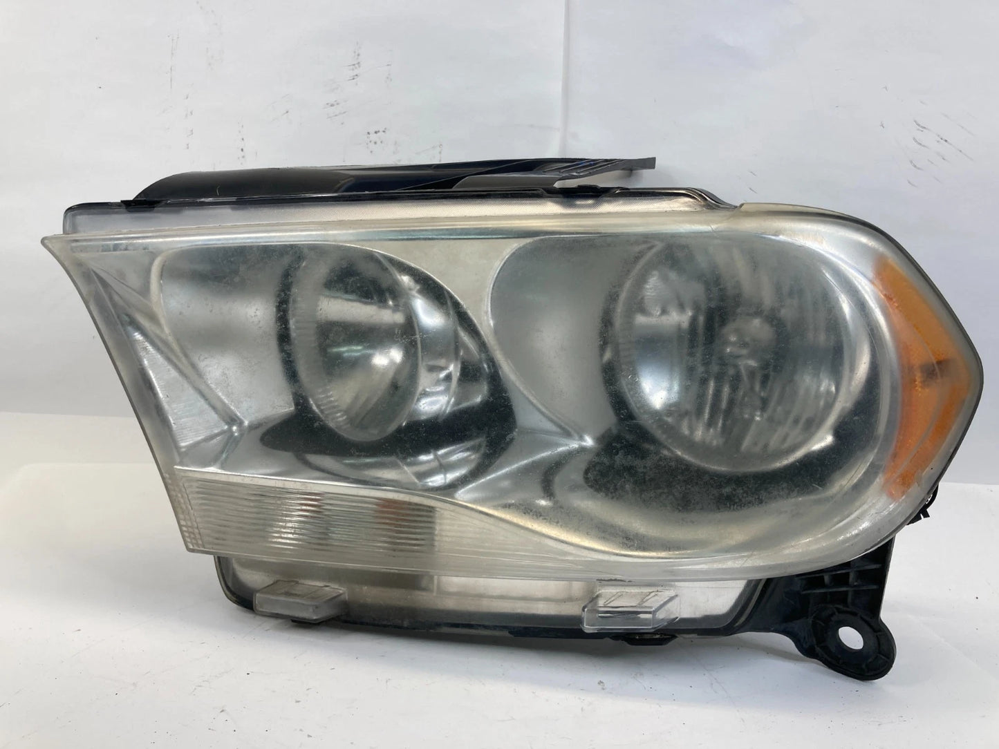 2011-2013 DODGE DURANGO LEFT DRIVER HEADLIGHT HEADLAMP HALOGEN 55079367AB