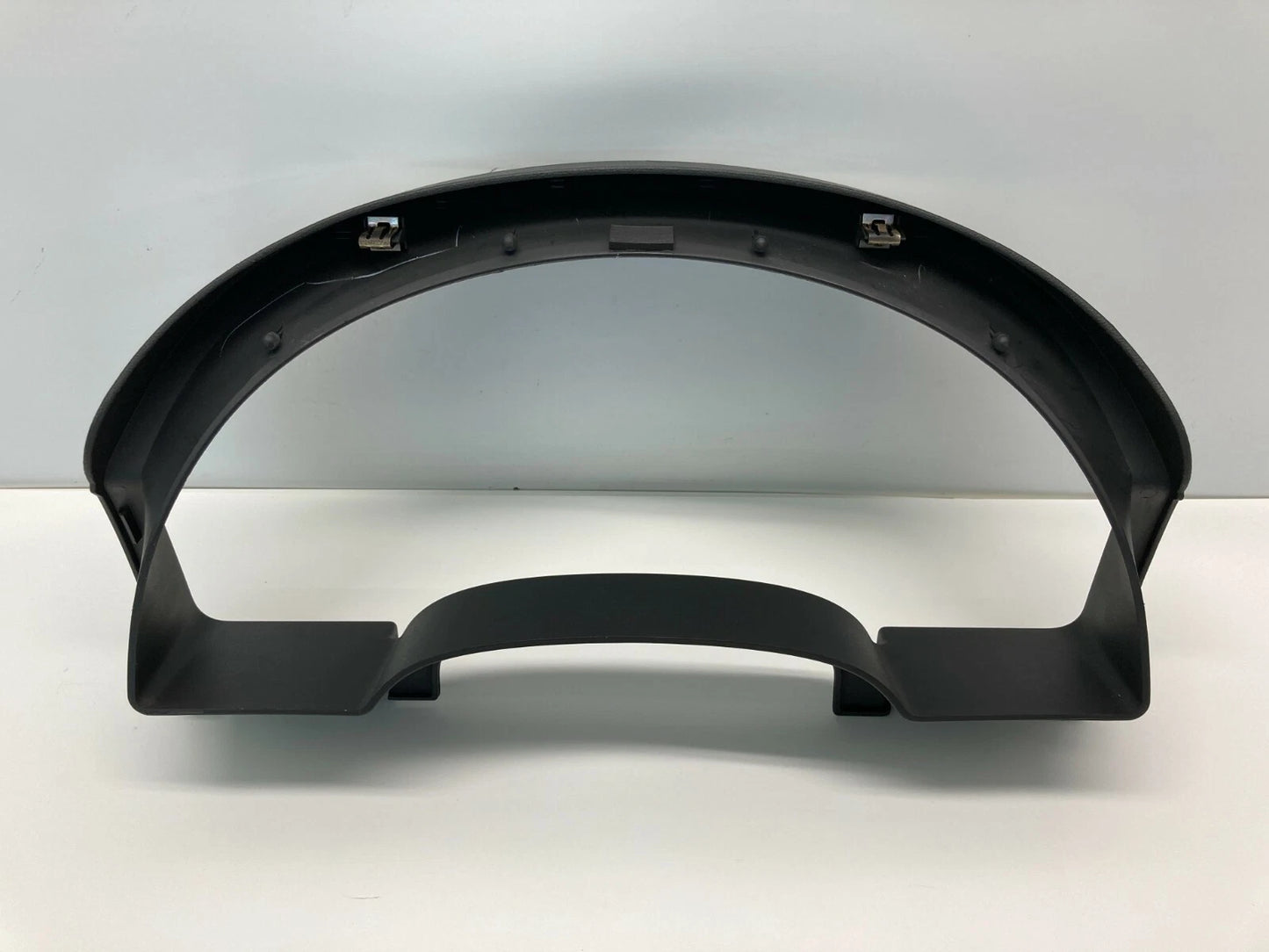 07 08 09 Chevrolet Equinox Dash Instrument Cluster Speedometer Gauges Bezel Trim