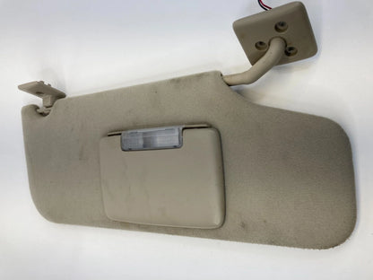 2007-2010 FORD EDGE RIGHT PASSENGER SIDE SUNVISOR SUN VISOR SHADE W/ LIGHT OEM