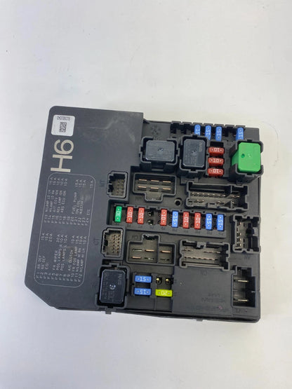 2015-2019 NISSAN SENTRA ENGINE FUSE BOX POWER DISTRIBUTION UNIT OEM 284B7-3RA3B