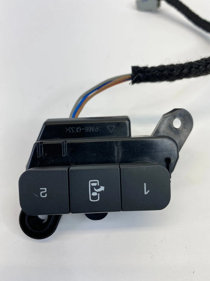 08-17 BUICK ENCLAVE 09-17 TRAVERSE DOOR SEAT MEMORY CONTROL SWITCH 25884880 OEM